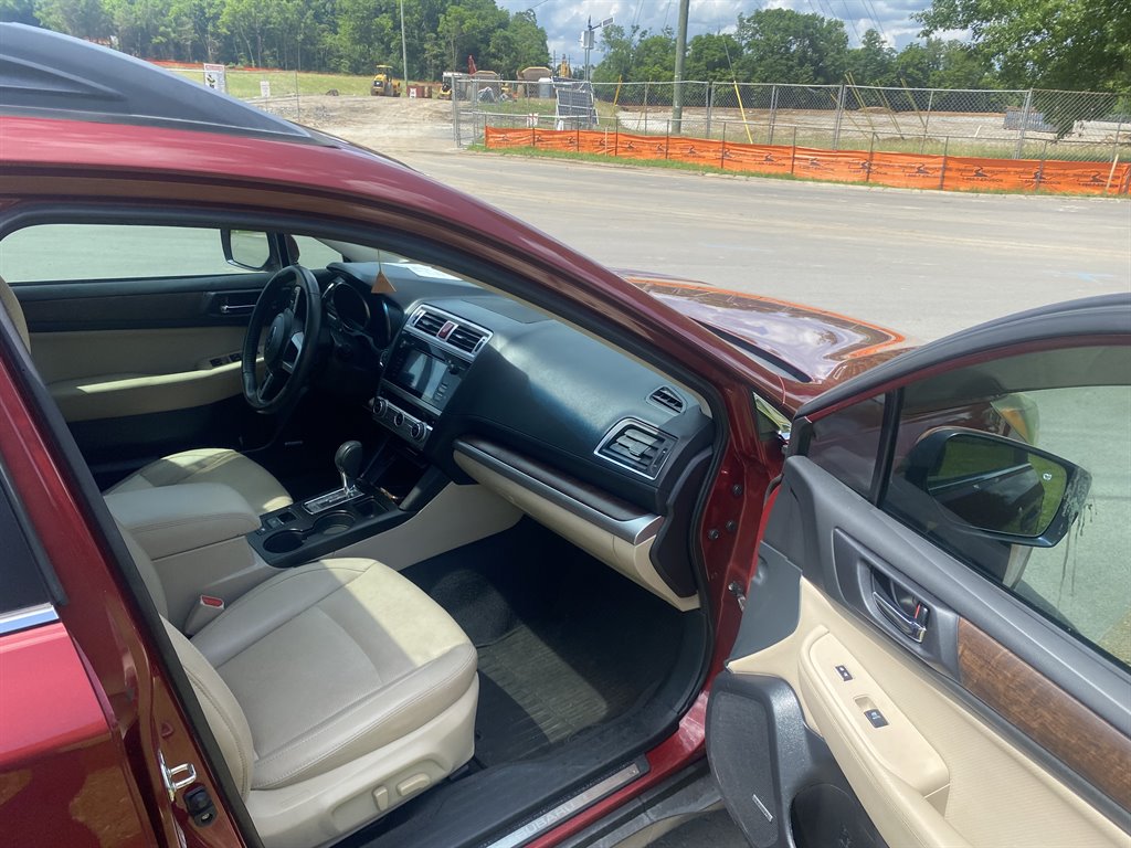 2016 Subaru Outback Limited - Photo 6