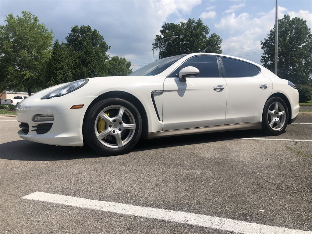 2012 Porsche Panamera Base